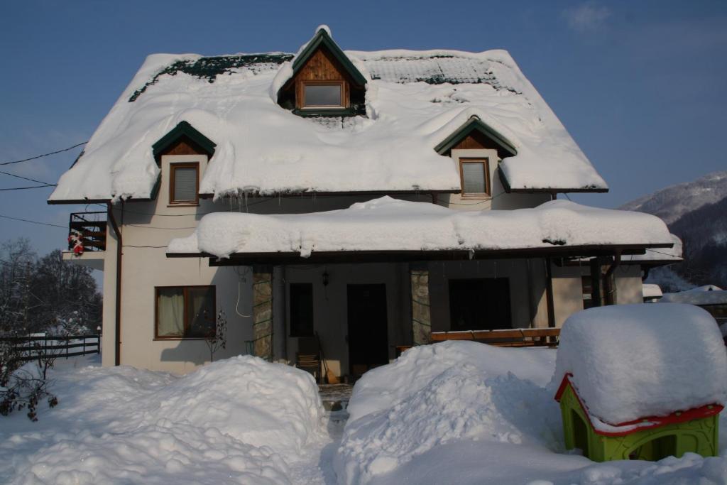 Poiana Mărului Vila Sucu酒店 外观 照片